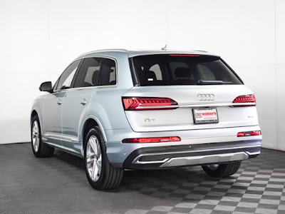 2024 Audi Q7 Premium