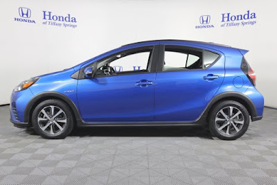 2019 Toyota Prius c C