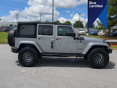 2016 Jeep Wrangler Unlimited Sahara