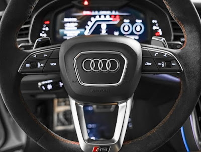 2024 Audi RS Q8