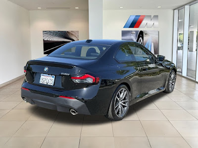 2023 BMW 2 Series 230i