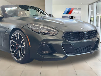 2025 BMW Z4 sDrive M40i