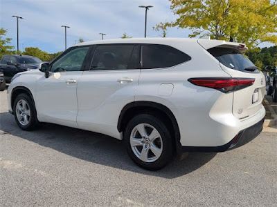 2021 Toyota Highlander LE