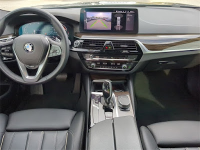 2023 BMW 5 Series 540i