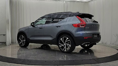 2019 Volvo XC40 R-Design