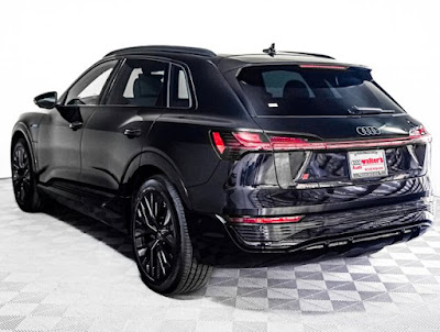 2024 Audi Q8 e-tron Prestige