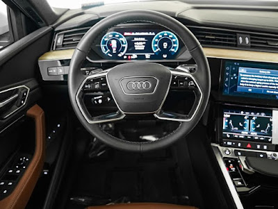 2024 Audi Q8 e-tron Premium