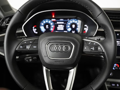 2024 Audi Q3 45 S line Premium