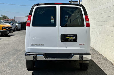 2022 GMC Savana 2500 Work Van