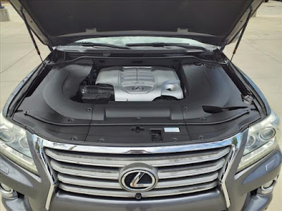 2013 Lexus LX 570