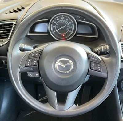 2014 Mazda Mazda3 i Sport