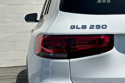 2023 Mercedes-Benz GLB GLB 250