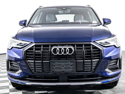 2024 Audi Q3 Premium