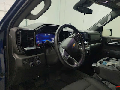 2022 Chevrolet Silverado 1500 LT 2WD Crew Cab 147