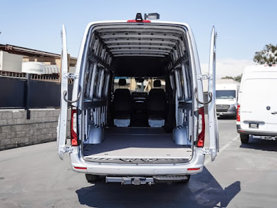 2024 Mercedes-Benz Sprinter Cargo Van