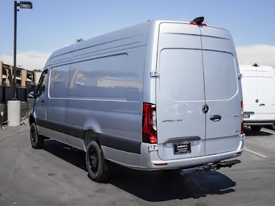 2024 Mercedes-Benz Sprinter Cargo Van