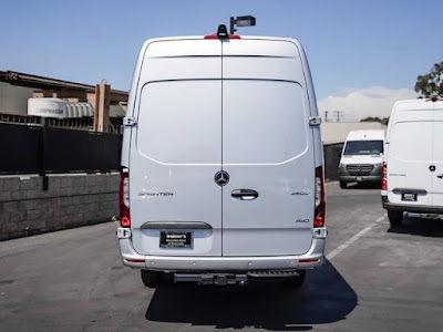 2024 Mercedes-Benz Sprinter Cargo Van