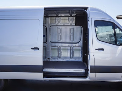 2024 Mercedes-Benz Sprinter Cargo Van