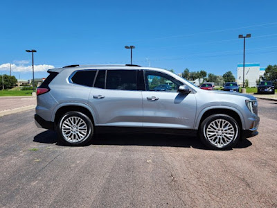 2024 GMC Acadia AWD Denali