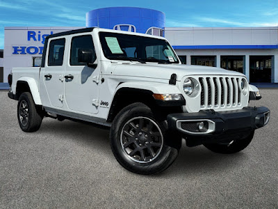 2023 Jeep Gladiator Overland