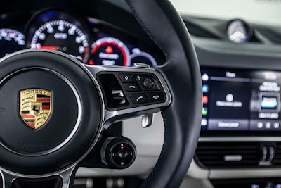 2023 Porsche Cayenne GTS