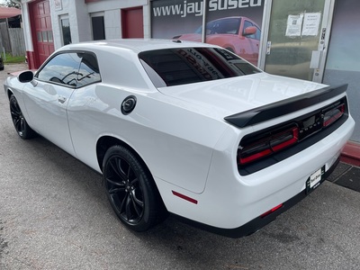 2018 Dodge CHALLENGER SXT