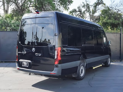 2024 Mercedes-Benz Sprinter Cargo Van