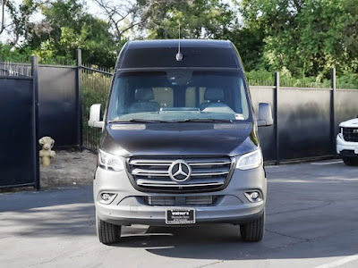 2024 Mercedes-Benz Sprinter Cargo Van