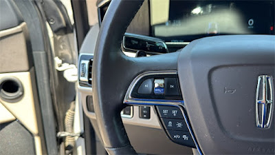 2022 Lincoln Navigator Standard