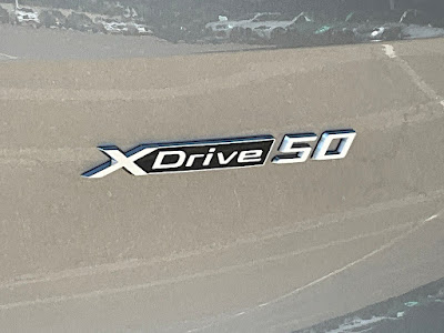 2025 BMW iX xDrive50