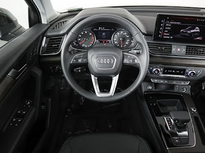 2024 Audi Q5 Premium