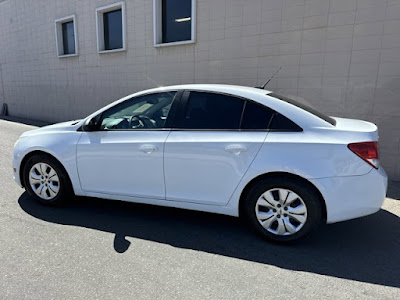 2013 Chevrolet Cruze LS AUTOMATIC!