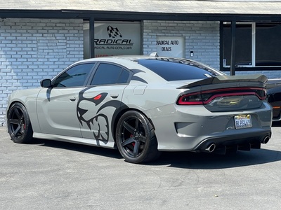 2017 Dodge Charger SRT Hellcat RWD