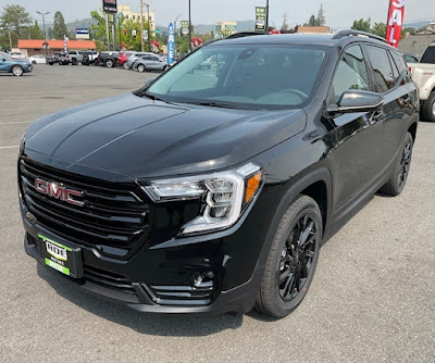 2024 GMC Terrain SLT