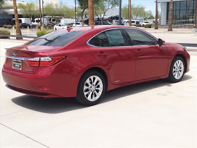 2013 Lexus ES 300h Hybrid