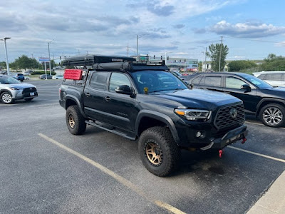 2021 Toyota Tacoma 4WD TRD Off-Road4WD SR Double Cab 5' Bed V6