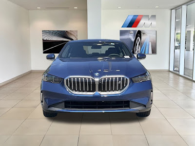 2024 BMW i5 eDrive40