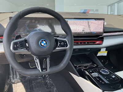 2024 BMW i5 eDrive40