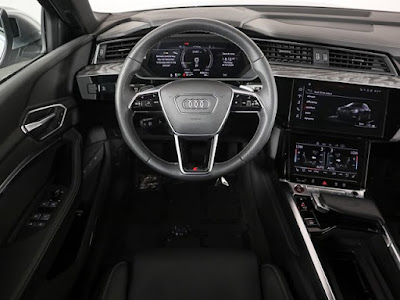 2022 Audi e-tron S Sportback Premium Plus