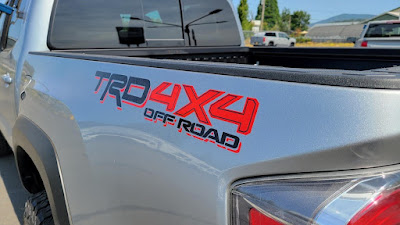 2022 Toyota Tacoma 4WD SR