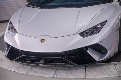 2018 Lamborghini Huracan Performante