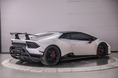 2018 Lamborghini Huracan Performante