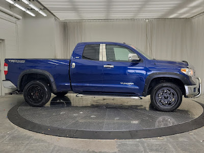 2015 Toyota Tundra 4WD Truck SR5