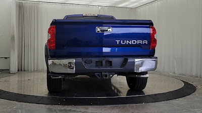 2015 Toyota Tundra 4WD Truck SR5