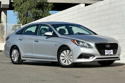 2016 Hyundai Sonata Hybrid SE