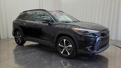 2023 Toyota Corolla Cross Hybrid SE