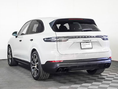 2022 Porsche Cayenne