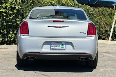 2022 Chrysler 300 S