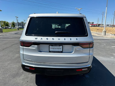 2023 Jeep Wagoneer Base