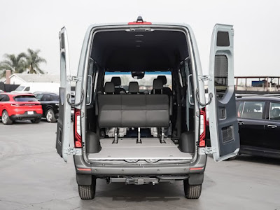 2024 Mercedes-Benz Sprinter Crew Van